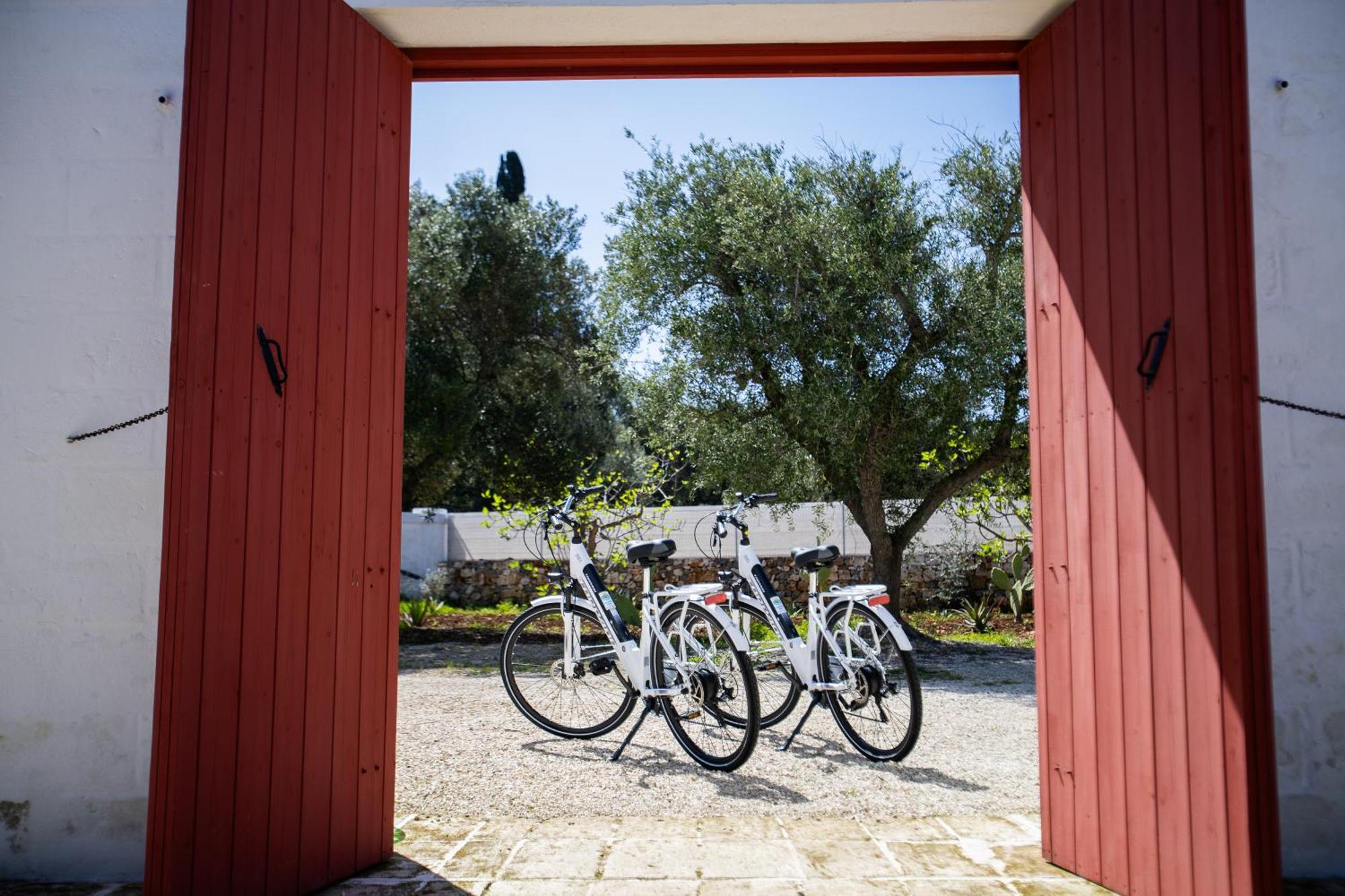 Tenuta Amostuni-Country House المظهر الخارجي الصورة